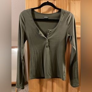 Wild fable long sleeve Henley